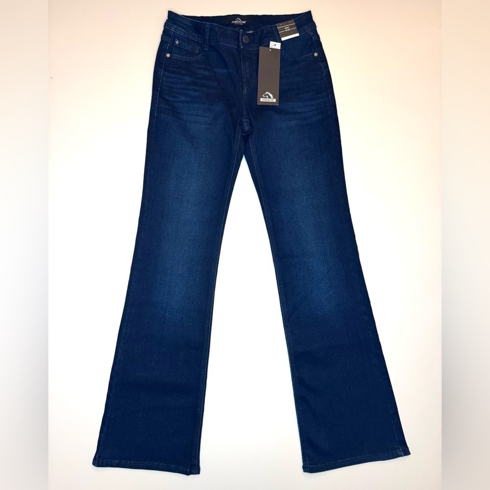 Jordache Women's Mid Rise Bootcut Jeans Size- 2 ( New With Tags )